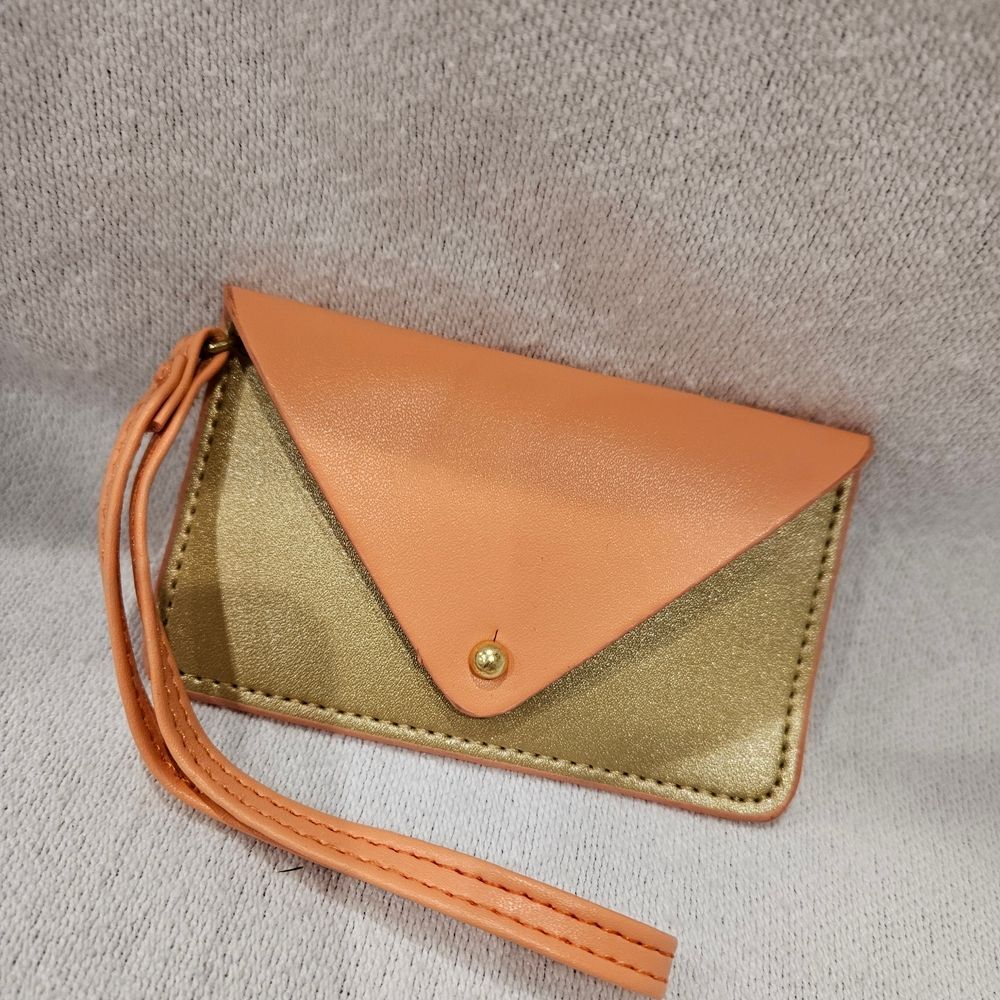 Chic Minor History Gold and Peach Wristlet Clutch Card Holder